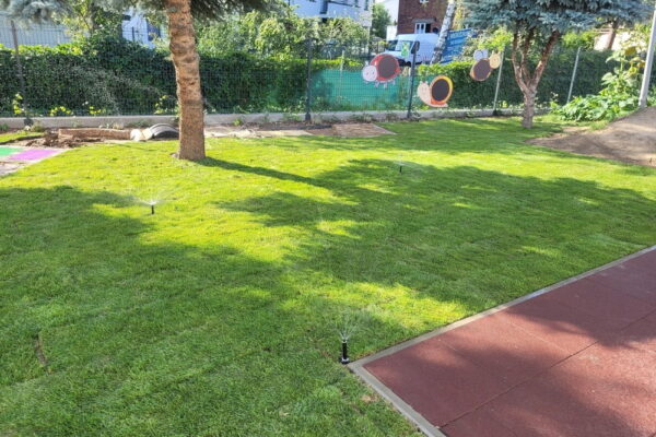 Projekt i realizacja ogrodu w przedszkolu w Tarnowie