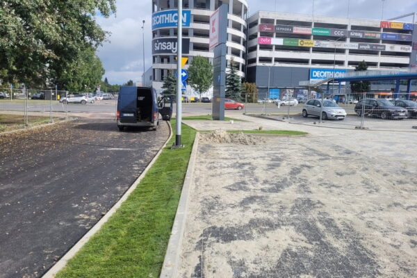 Projekt Przestrzeni i ogrodu przy sklepie Kaufland